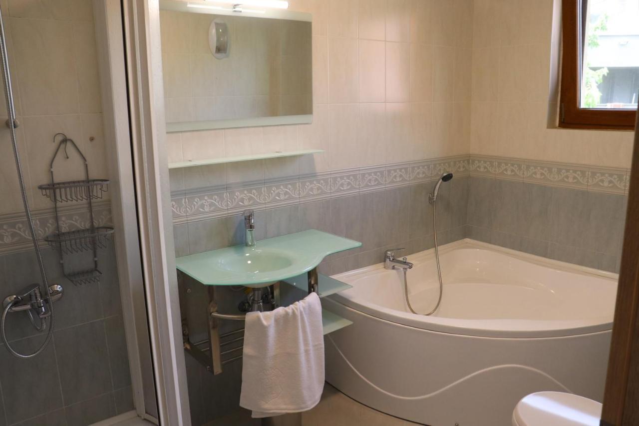 Urban House Apartment Sofia Bagian luar foto
